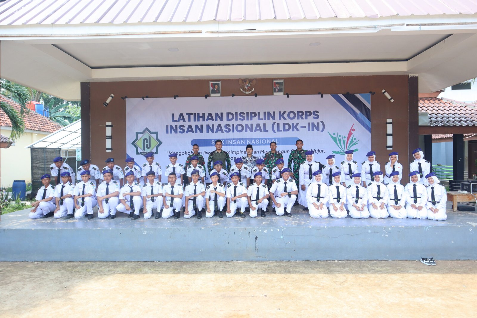 LDKIN SMK Insan Nasional: Sekolah Berbasis Ketarunaan Pembentuk Generasi Disiplin dan Tangguh